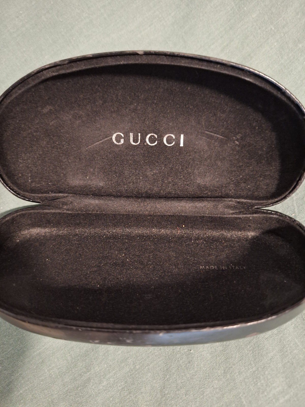 Gucci dames zonnebril met lichtrozige glazen, Handtassen en Accessoires, Zonnebrillen en Brillen | Dames, Gebruikt, Zonnebril