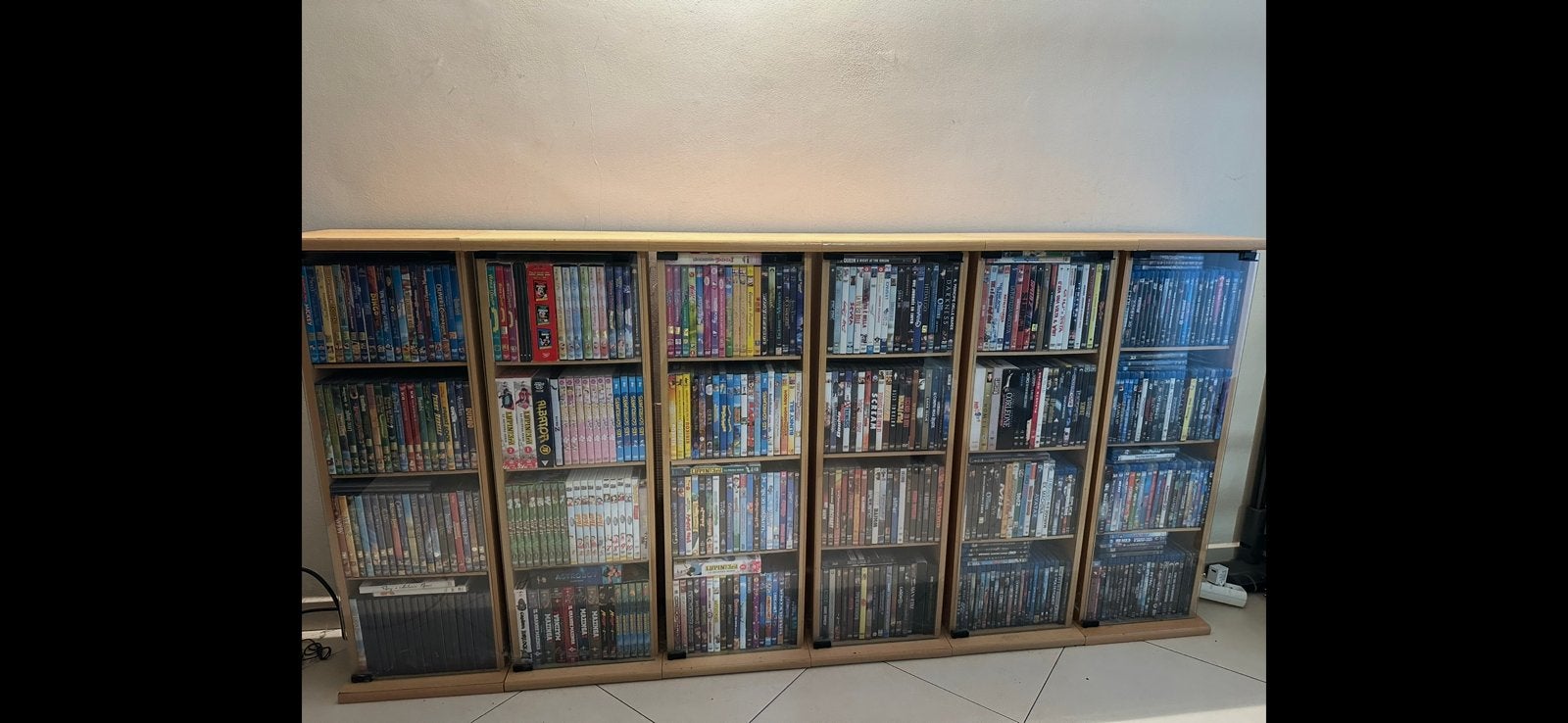 6 meubles CD/DVD avec portes vitrées, Bois, Utilisé, Étagère, Modulaire