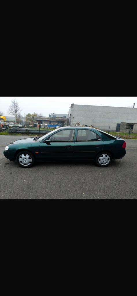 Ford World 18 TD, Auto's, Ford, 4 deurs, Beige, 4 cilinders, Mondeo
