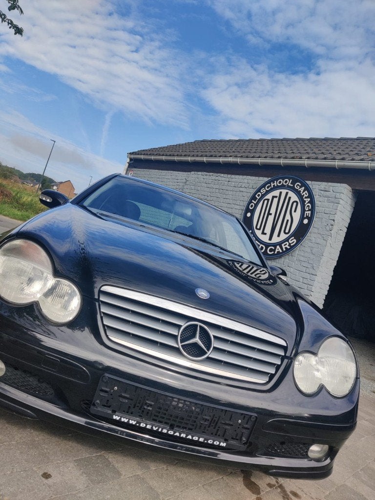 MERCEDES C180 COUPE  82000KM ONLY, Achat, Entreprise, Boîte manuelle, Entretenue par le concessionnaire