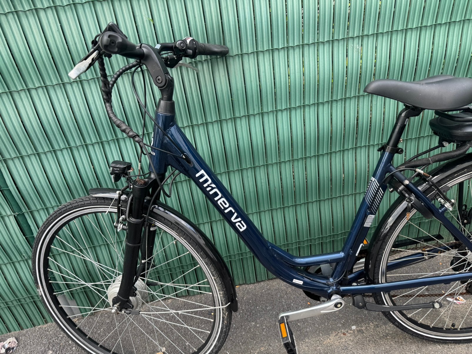 Minerva Elektrische Fiets Nieuw amper 3km mee gereden, Ophalen, Zo goed als nieuw