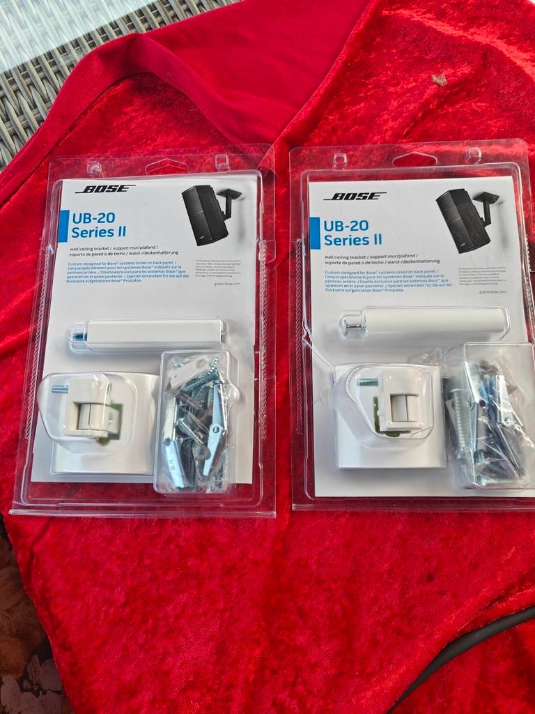 Bose UB-20 muurbeugels 2 x Wit of zwart nieuwe, Ophalen of Verzenden