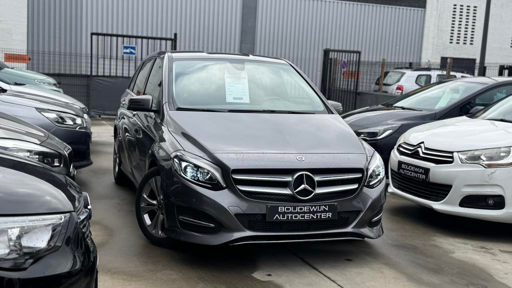 Mercedes Benz B180 D 2018 38.xxxkm ! Topstaat Garantie, Auto's, Mercedes-Benz, Voorwielaandrijving, Stof, Parkeersensor, Te koop