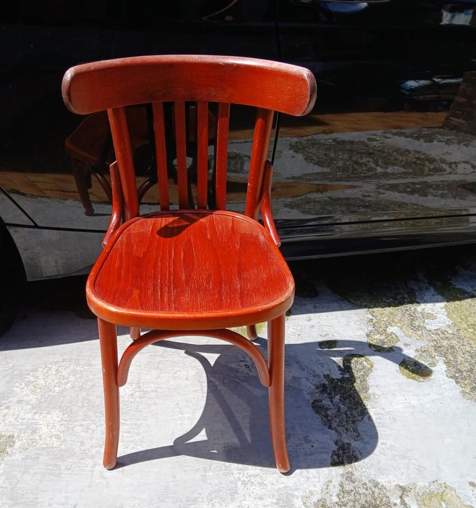 Vintage keukenstoel (laatste stuk ), Ophalen