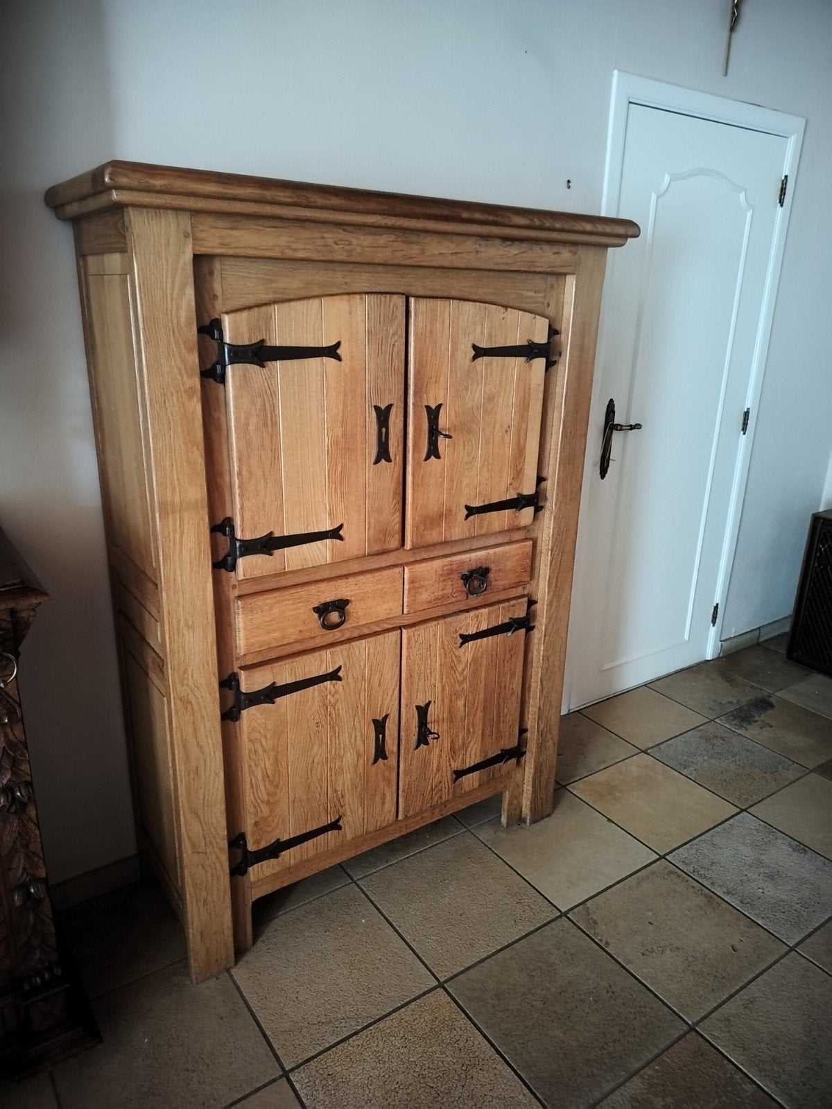 Eiken eetkamer, Ophalen