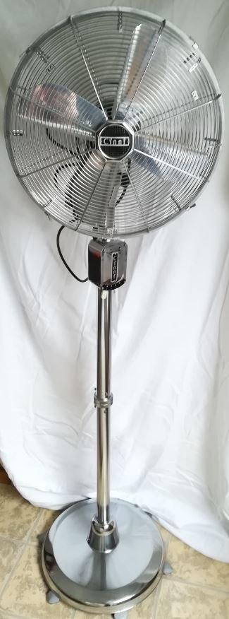Design chromen ventilator Ventilateur design chromé - Cinni, Electroménager, Ventilateurs, Enlèvement, Neuf, Ventilateur de trépied