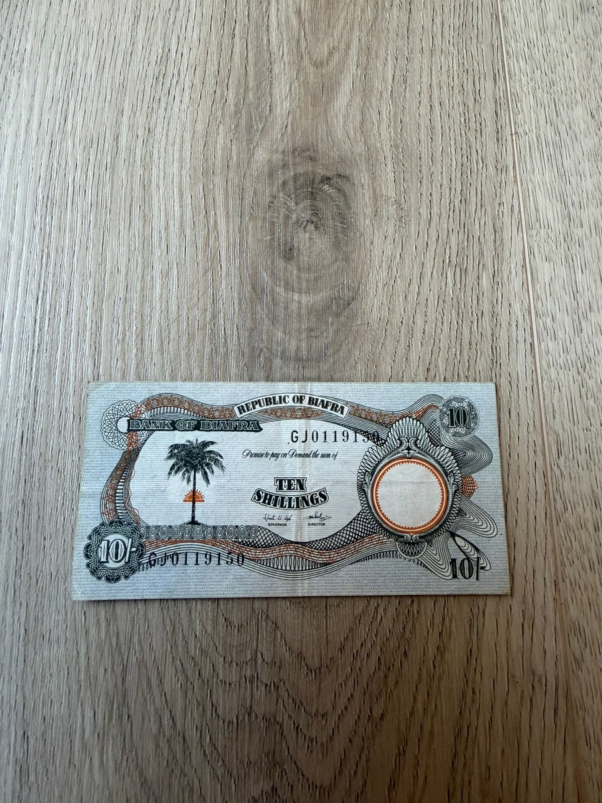 Mooie 10 shilling Biafra, Postzegels en Munten, Bankbiljetten | Afrika, Ophalen of Verzenden