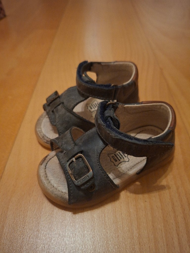 Schoentjes, Ophalen, Schoentjes