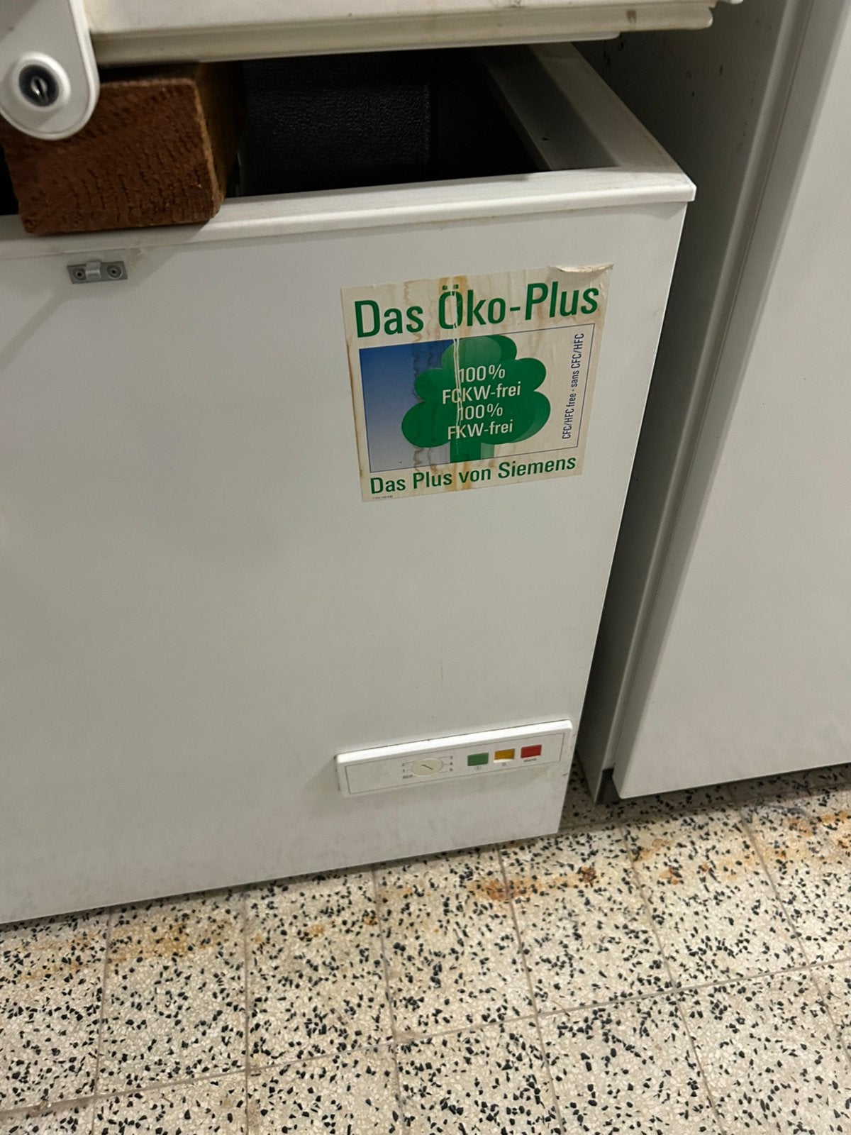 Diepvriezerkoffer ophalen Halle, Elektronische apparatuur, Ophalen, Gebruikt