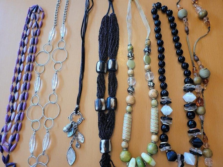 lot de colliers fantasie, Bijoux, Sacs & Beauté, Colliers, Enlèvement ou Envoi, Comme neuf, Autres couleurs, Synthétique