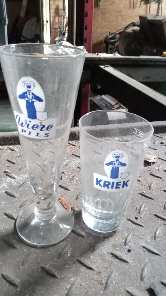 wieze glazen, Ophalen