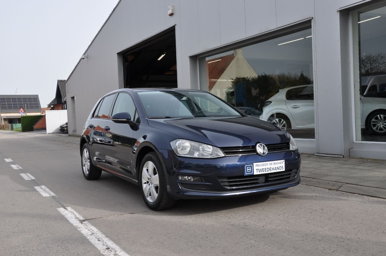 Volkswagen Golf Trendline Plus * New D-riem *, Autos, 1197 cm³, Euro 5, Achat, 105 ch