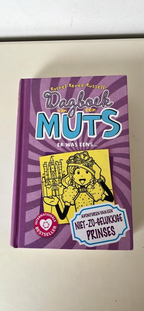 Dagboek van een muts 8, Boeken, Ophalen, Gelezen, Rachel Renée Russell