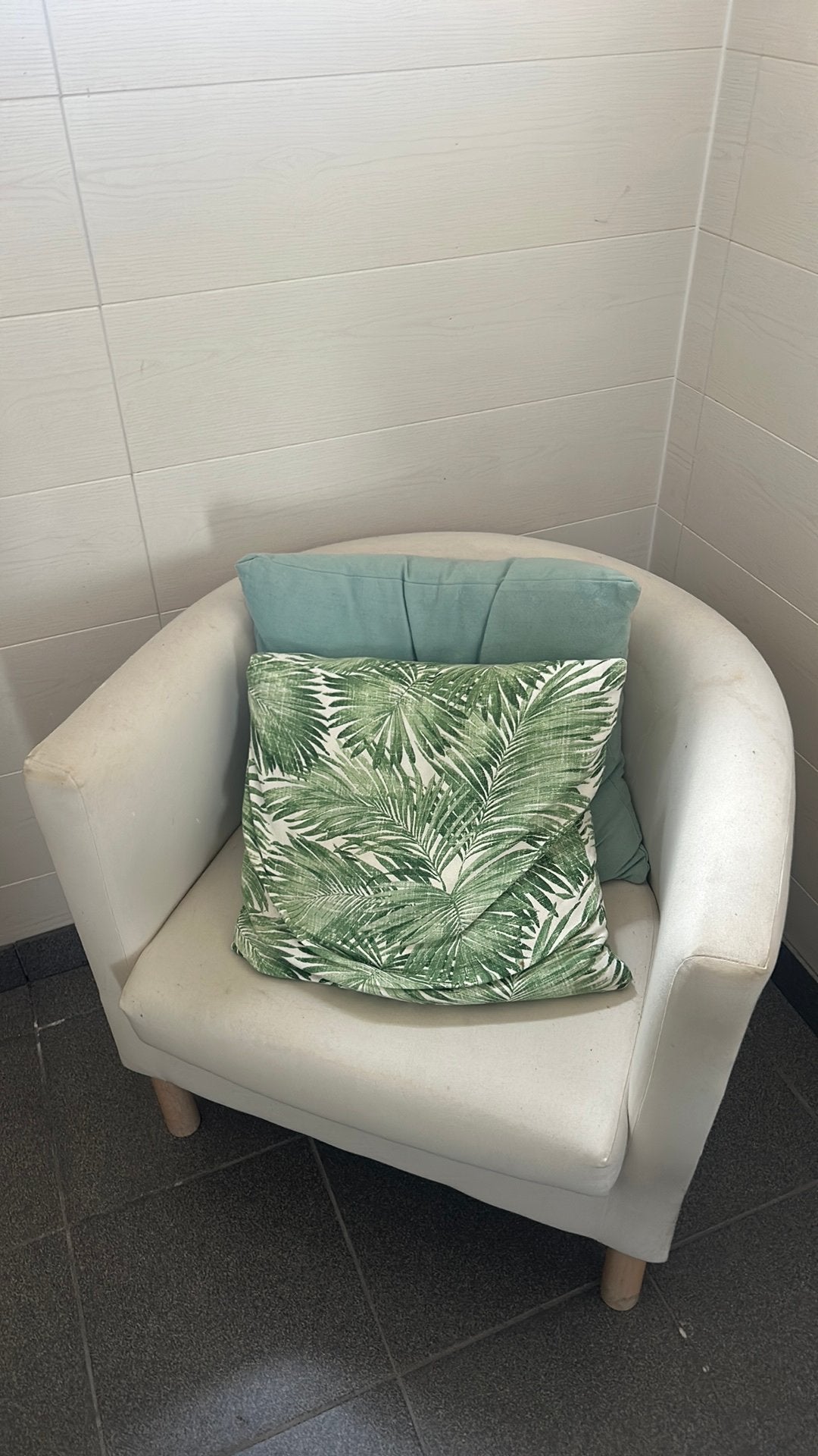 Kleine fauteuil gratis mee te nemen, Ophalen, Gebruikt