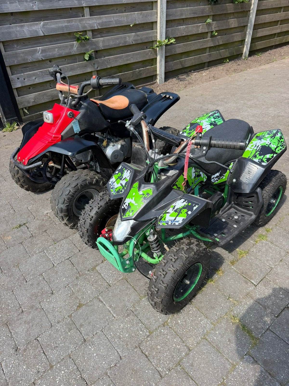 Kinderquad 50cc, Fietsen en Brommers, Ophalen, Zo goed als nieuw