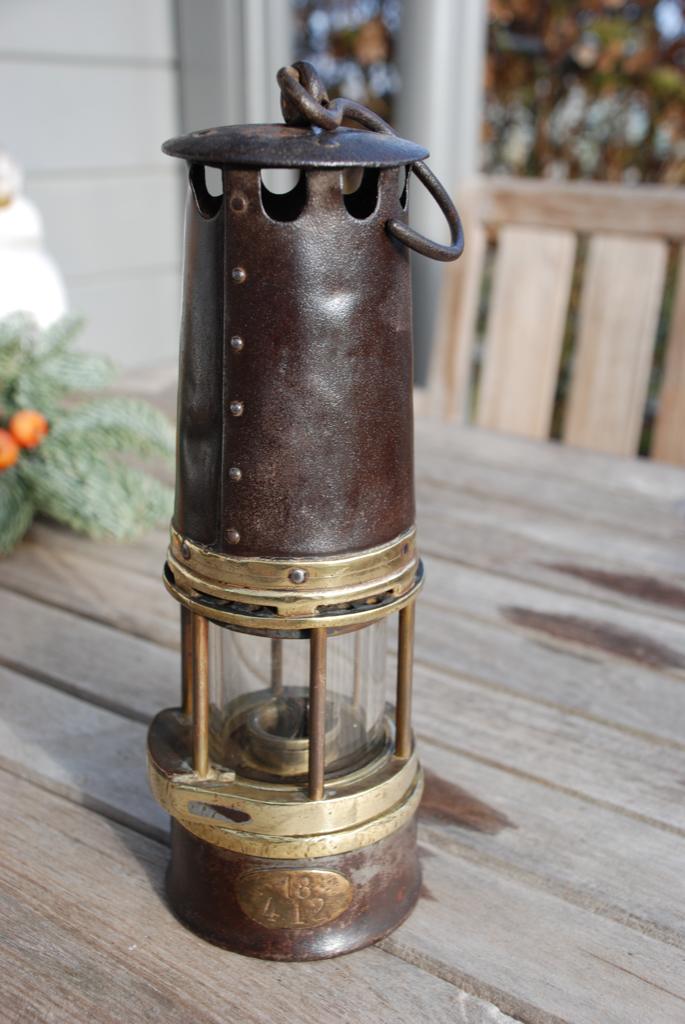 Mijnlamp, Enlèvement ou Envoi, Cuivre