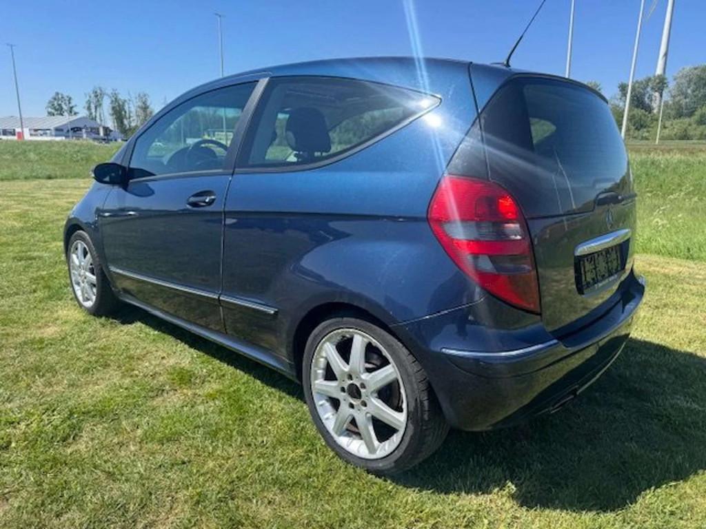 Mercedes-Benz A-CLASS 200 A 200 Elegance (bj 2006), Auto's, Gebruikt, Zwart, 4 cilinders, Parkeersensor