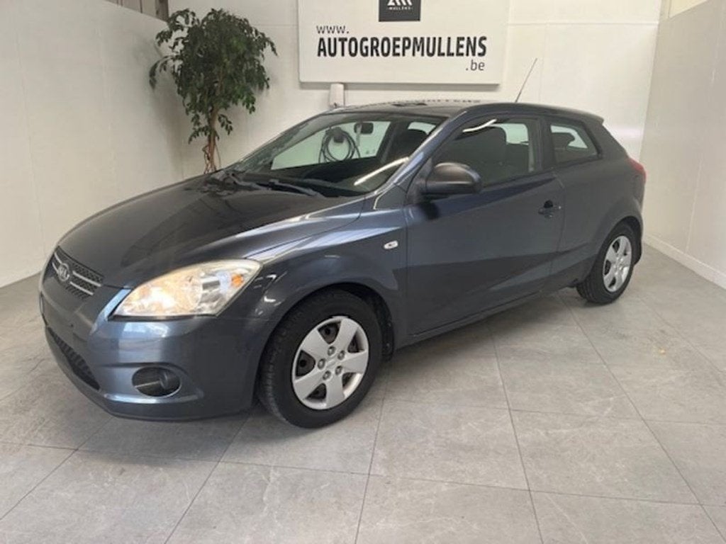 Kia Pro Ceed ISG EX, Autos, Argent ou Gris, Achat, Entreprise, Boîte manuelle