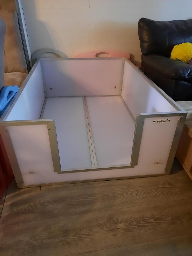 Grote werpkist werpkist,, Dieren en Toebehoren, Hondenhokken, Ophalen