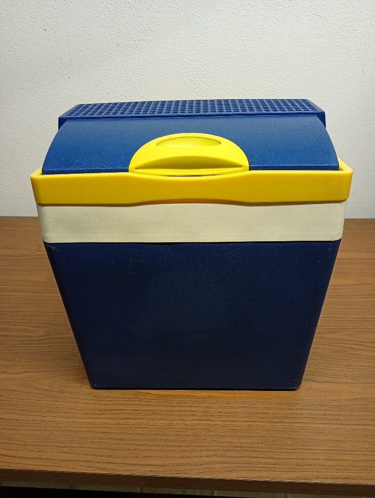 Cooly Frigobox met koeling voor wagen (zonder kabel), Ophalen, Gebruikt, Koelbox, Elektrisch
