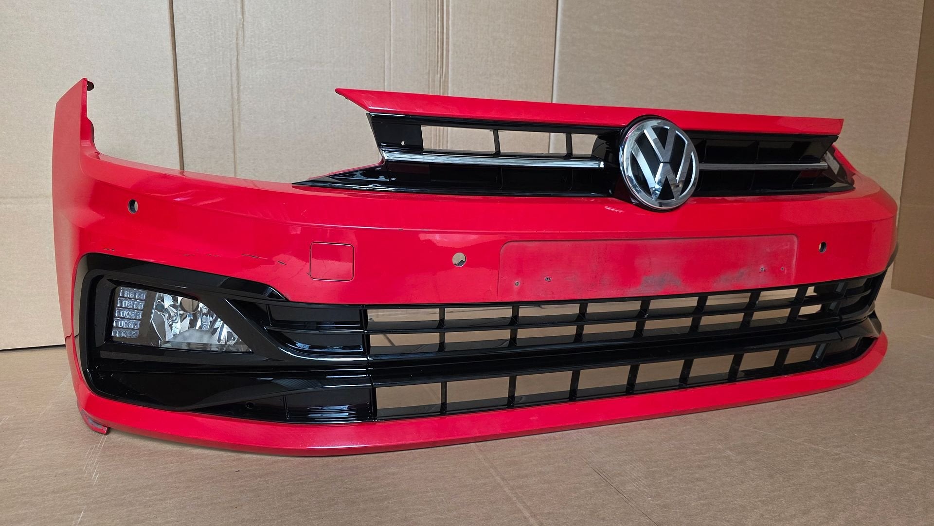 Voorbumper VW Polo 2G AW R-line 4xPDC bj.2018-2022 Bumper, Gebruikt, -, Ophalen of Verzenden, Bumper