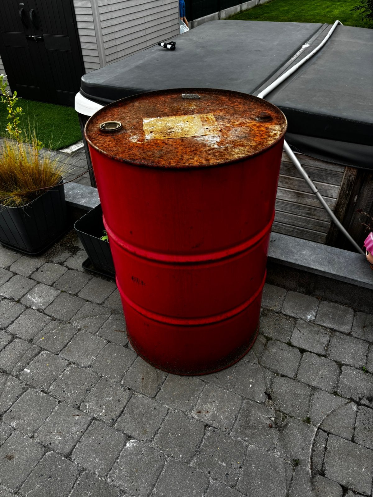 Metalen Ton, Ophalen, Gebruikt
