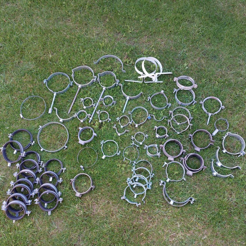 Lot de supports pour tubes : différentes tailles, Bricolage & Construction, Enlèvement ou Envoi