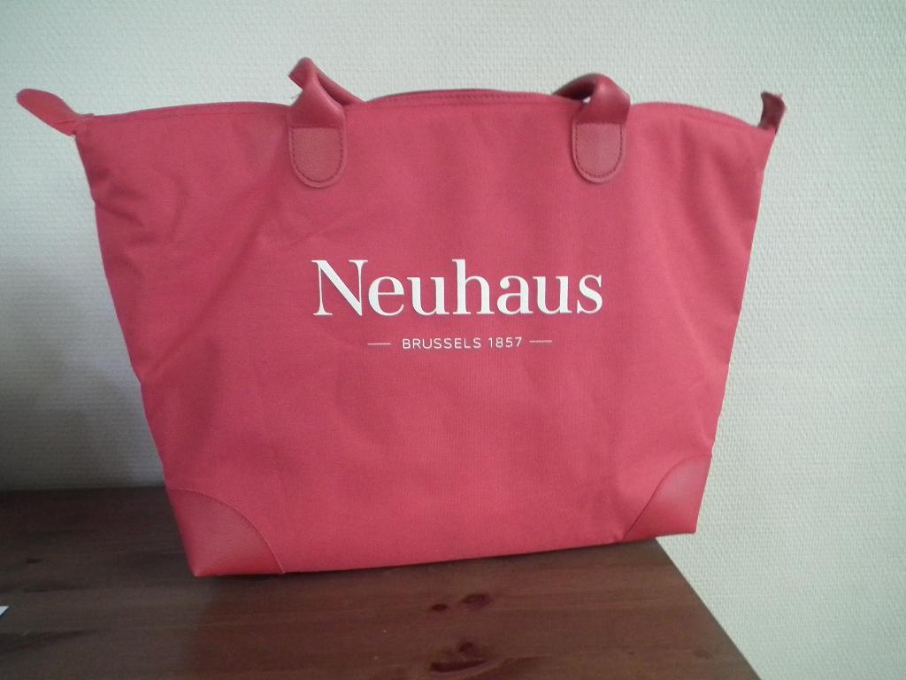 Sac isotherme rouge (Neuhaus) Nouveau, Envoi, Neuf, Sac isotherme, Élément de refroidissement