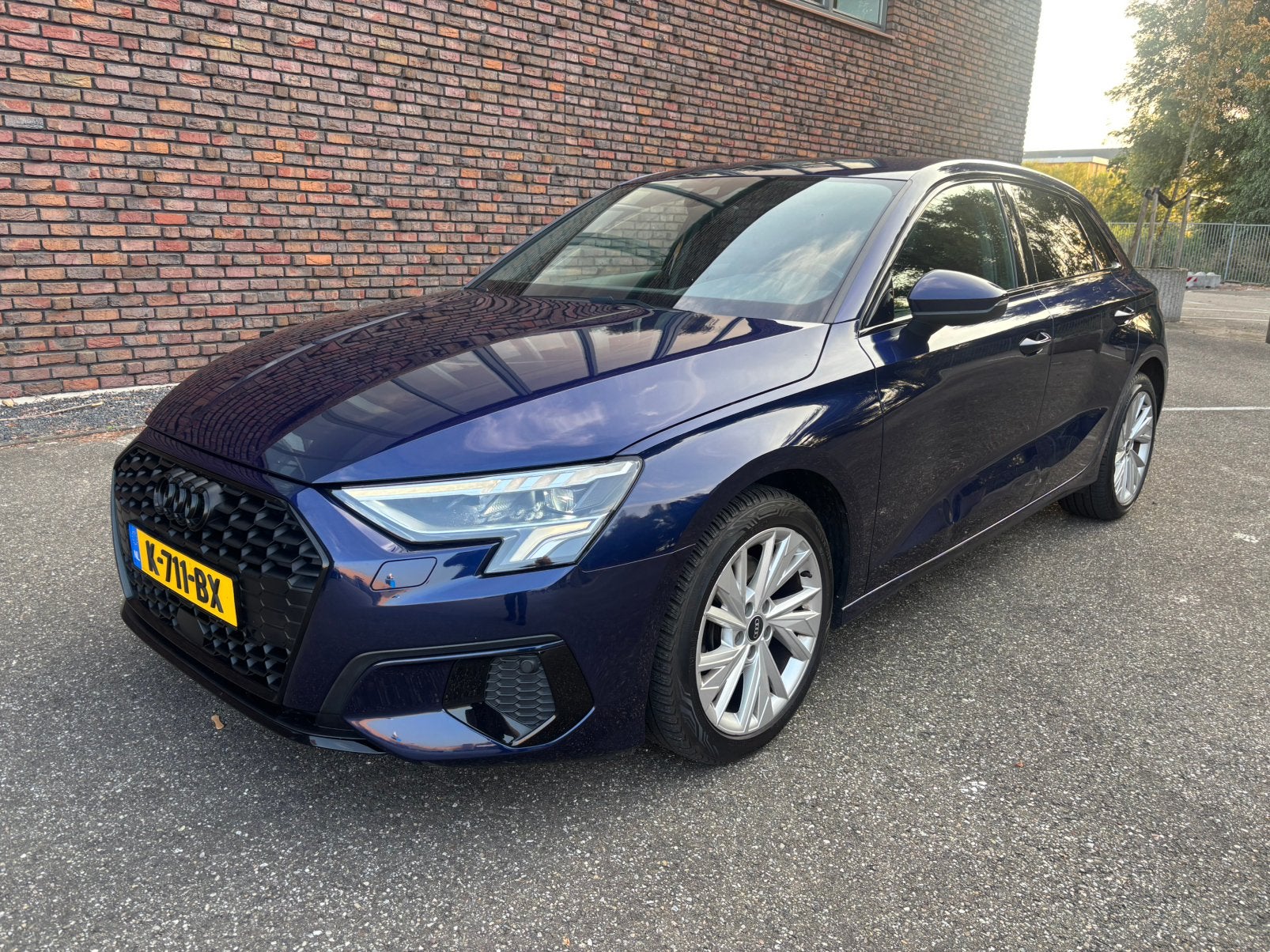 AUDI A3 30 TFSI 5DR BJ2020 NW MODEL NAVARRA BLUE AIRCO NAP, Autos, Achat, Euro 6, Noir, Particulier
