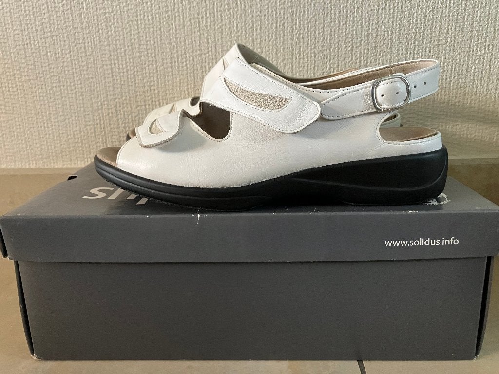 Witte comfort sandalen maat 38, Comme neuf, Blanc, Sandales et Mûles, Enlèvement ou Envoi