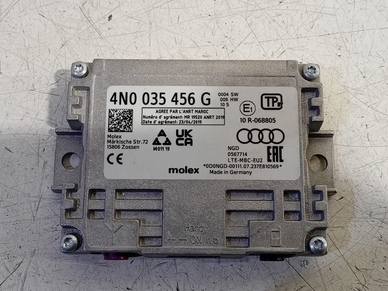 Antenne versterker Volkswagen Golf, Autos : Divers, Autoradios, Enlèvement ou Envoi, Van der Ven Autorecycling B.V., Onderdelen@venauto.nl