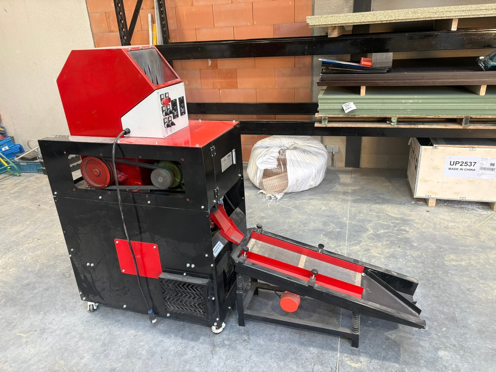 LANSING LX-150 Kabelgranulator / – 220V, Bricolage & Construction, Électricité & Câbles, Comme neuf, Enlèvement