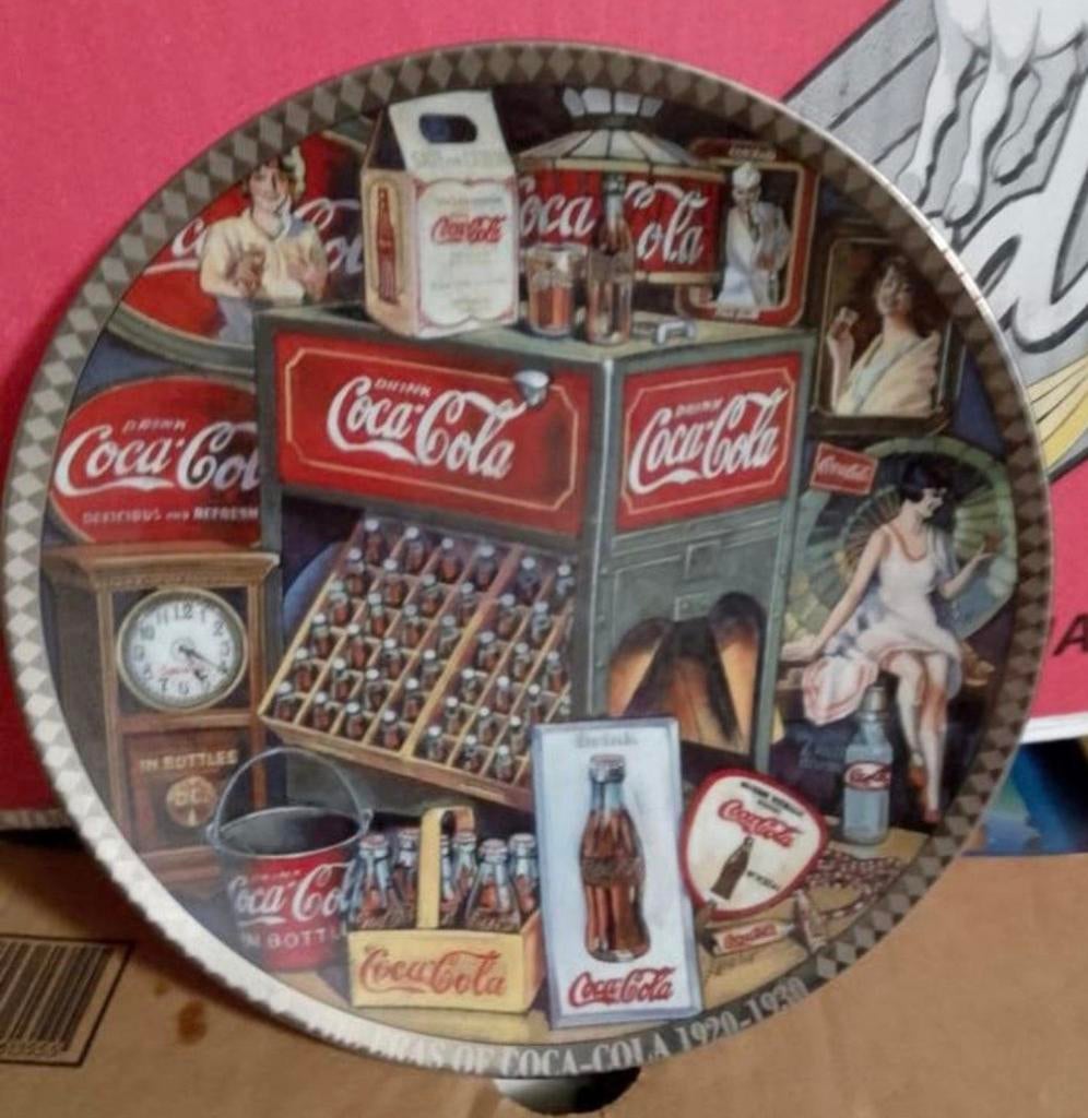 Coca-Cola porseleinen bord, Envoi