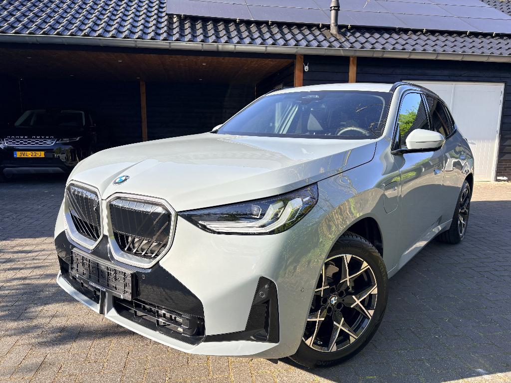 BMW X3 30e xDrive M Sport Pro  299pk ACC/ HUD/ 360/ Trekh., Autos, BMW, Euro 6, Noir, 5 portes, 220 kW