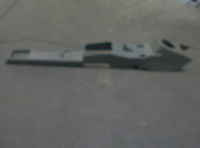 MIDDENCONSOLE Kadett E (33 / 34 / 43 / 44) (90-341-786), Auto-onderdelen, Interieur en Bekleding, Gebruikt, Opel, Opel Automobile GmbH