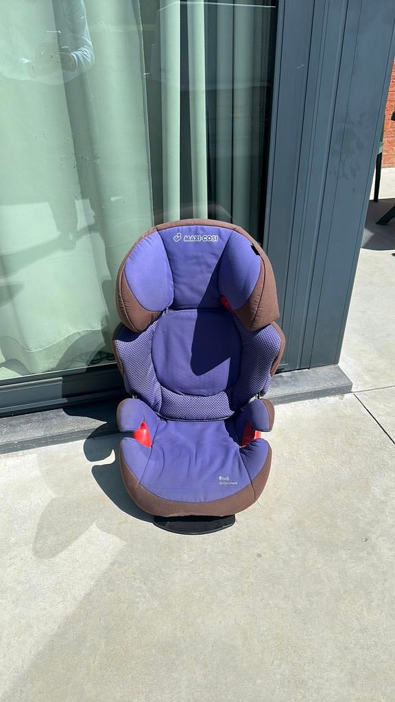 Siège auto enfant 15 -36 kg superbe état, Enfants & Bébés, Sièges auto, Ceinture de sécurité, Enlèvement, Protection latérale