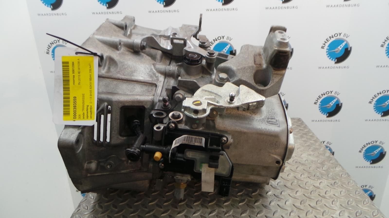 PEUGEOT 308 308 GT Line  TRANSMISSIE / VERSNELLINGSBAK 2015, Ophalen of Verzenden, Gebruikt, ARN erkend