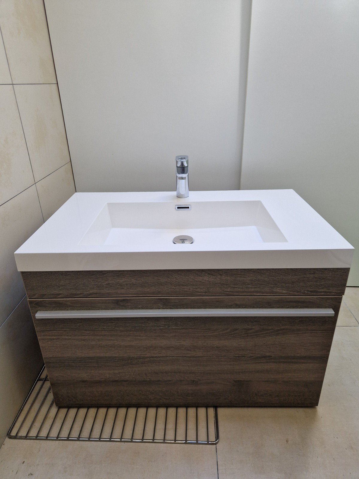 badkamermeubel met wastafel en kraan Grohe, Ophalen, 50 tot 100 cm, Zo goed als nieuw, Minder dan 100 cm