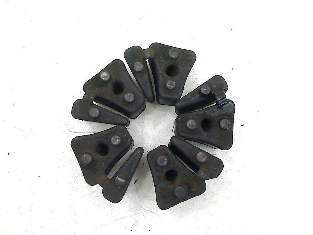 CAOUTCHOUCS PORTE-PIGNON Honda CB 500 X 2023- (01-2023/-), Motos, Pièces | Honda, Utilisé