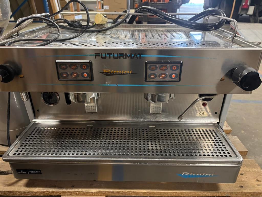 Halfautomaat koffiemachine, Ophalen