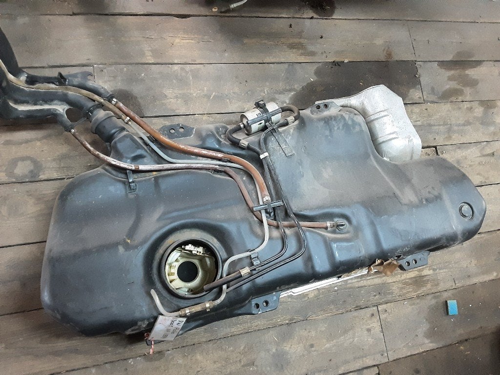 RESERVOIR CARBURANT Volkswagen Polo III (6N1), Autos : Pièces & Accessoires, Volkswagen, Volkswagen AG, Utilisé, Kundenbetreuung@volkswagen.de