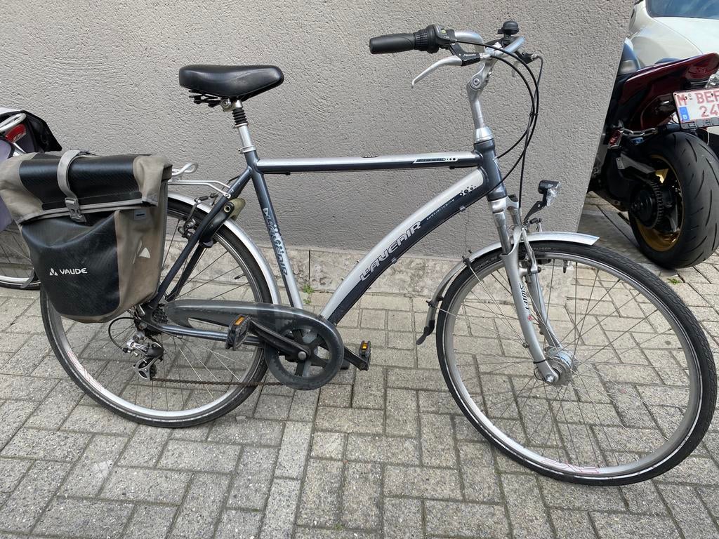 Minerva perfect grote herenfiets / met 2 sleutels en ketting, Ophalen, Zo goed als nieuw