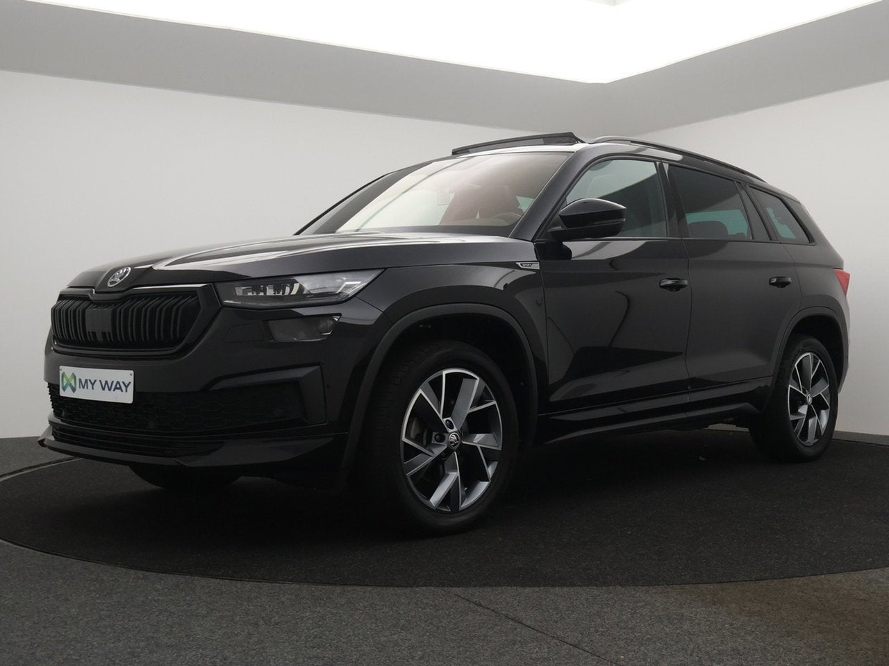 Skoda Kodiaq Kodiaq Sportline 1.5TSI 150PK *AUTOMAAT*7 ZITPL, Auto's, Automaat, https://public.car-pass.be/vhr/0f20b833-5f03-4007-be27-9bce2f635dac