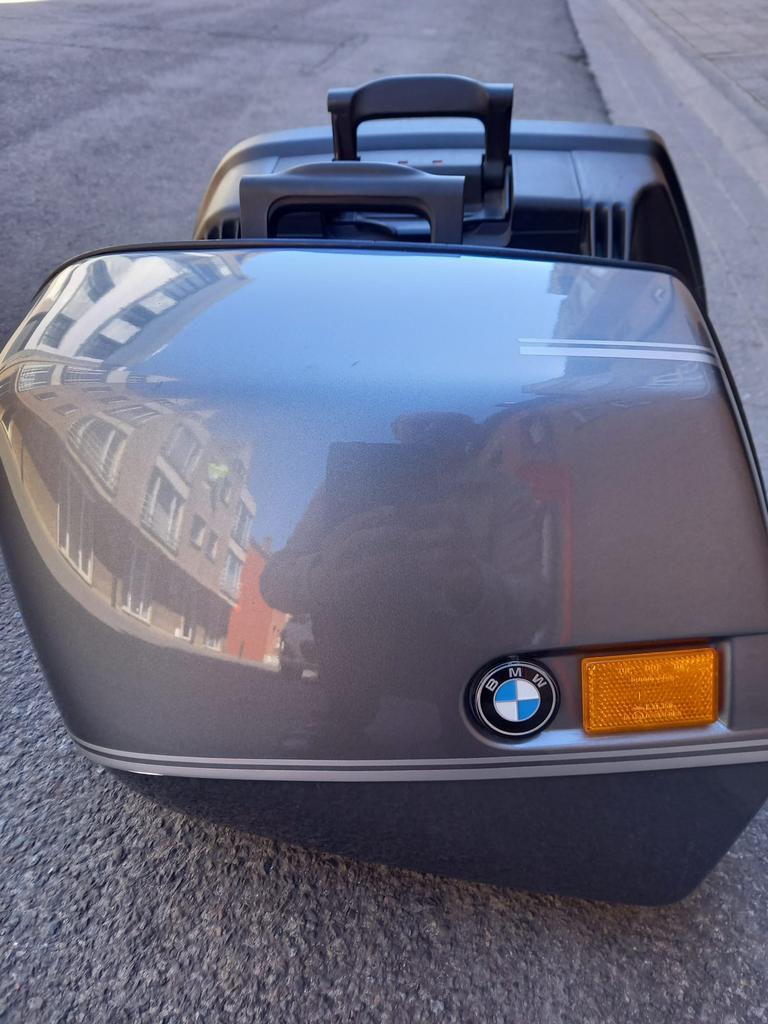 BMW zijkoffers, Ophalen, Gebruikt