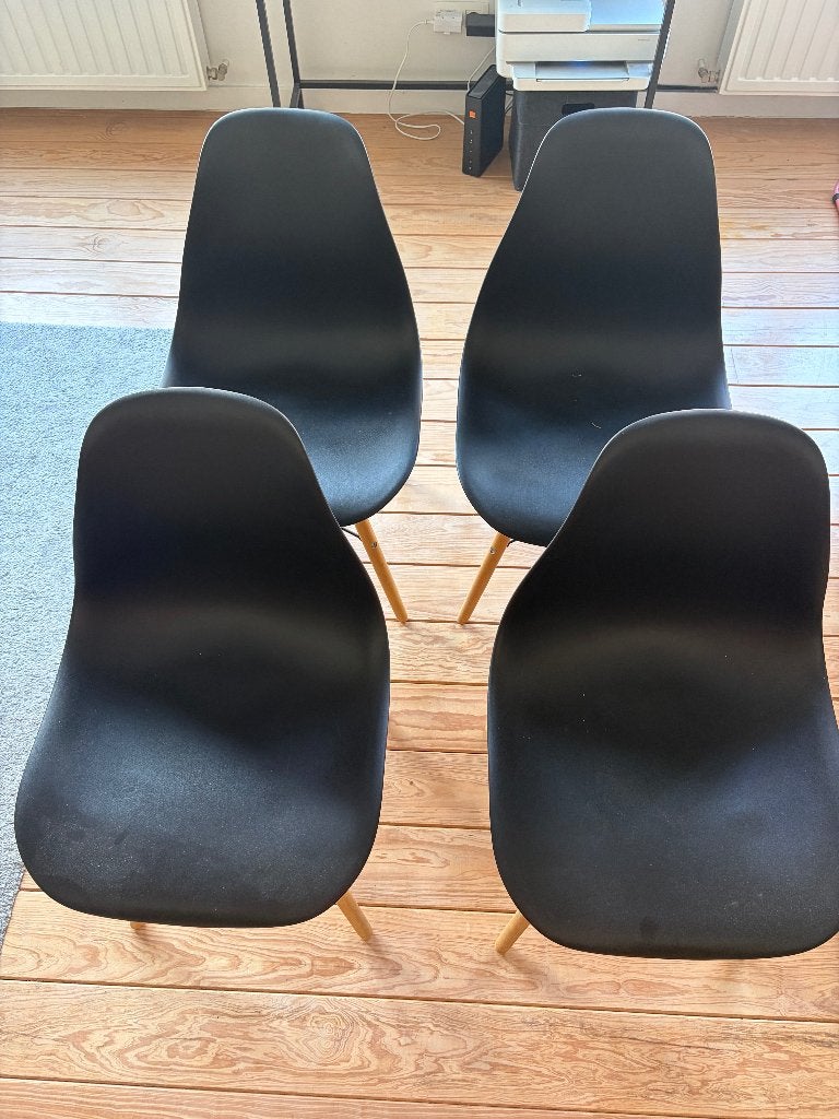 Lot de chaises JYSK, Comme neuf, Enlèvement, Bois, Quatre