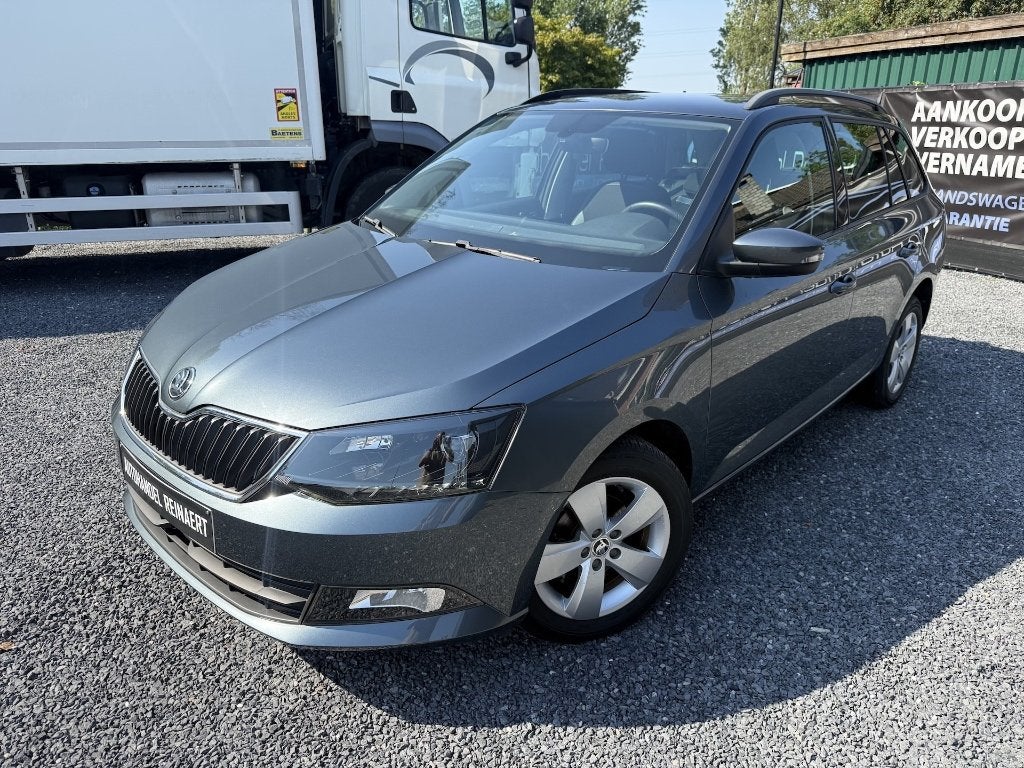 Skoda Fabia 1.2i, 2016, 2900 km, Airco, Ruime koffer + Garan, Autos, Achat, https://public.car-pass.be/vhr/26023682-0fde-42ff-9dd4-11f8636780fc