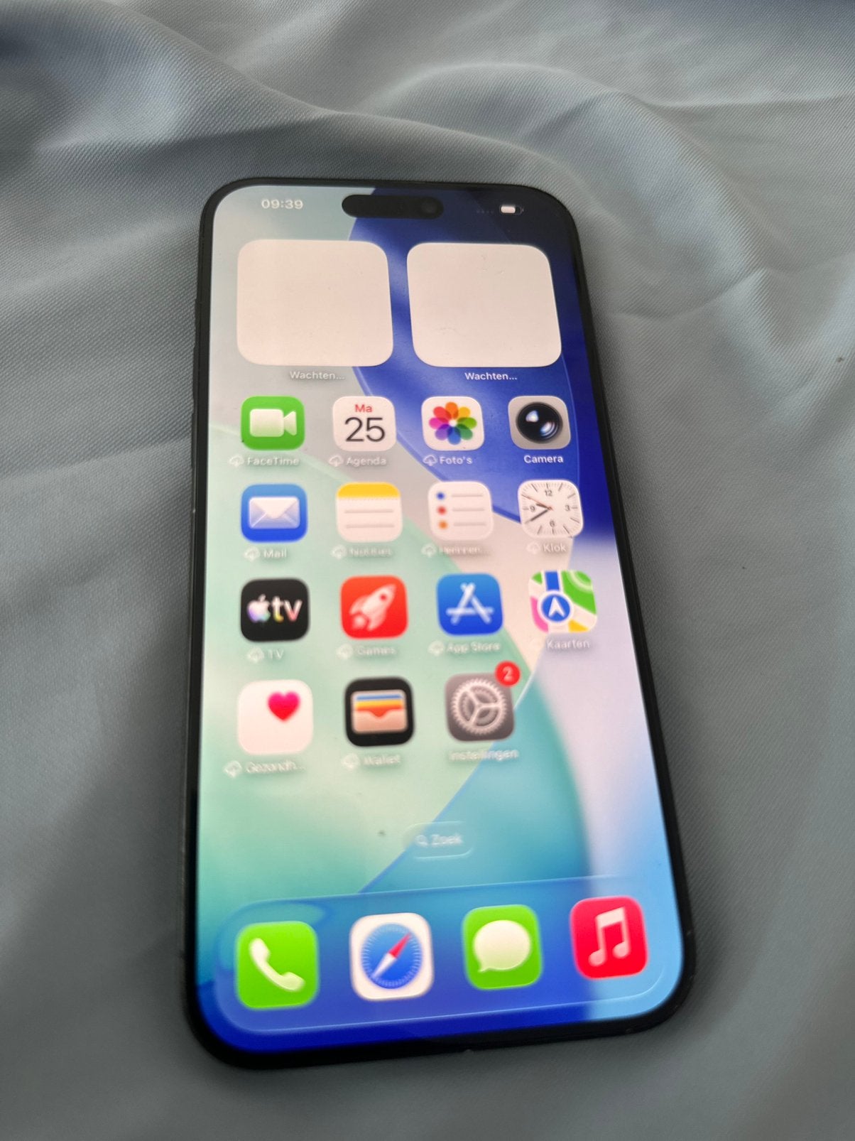 iPhone 16 plus met batterij  550€, Télécoms, Téléphonie mobile | Housses, Coques & Façades | Apple iPhone, Enlèvement, Comme neuf
