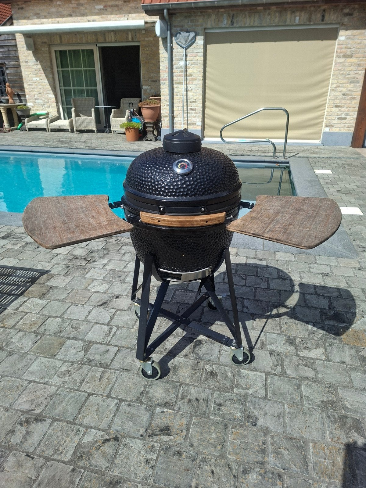 BARBECUE KAMADO SUMO, Jardin & Terrasse, Barbecues au charbon de bois, Enlèvement, Utilisé, KAMADO, Avec accessoires