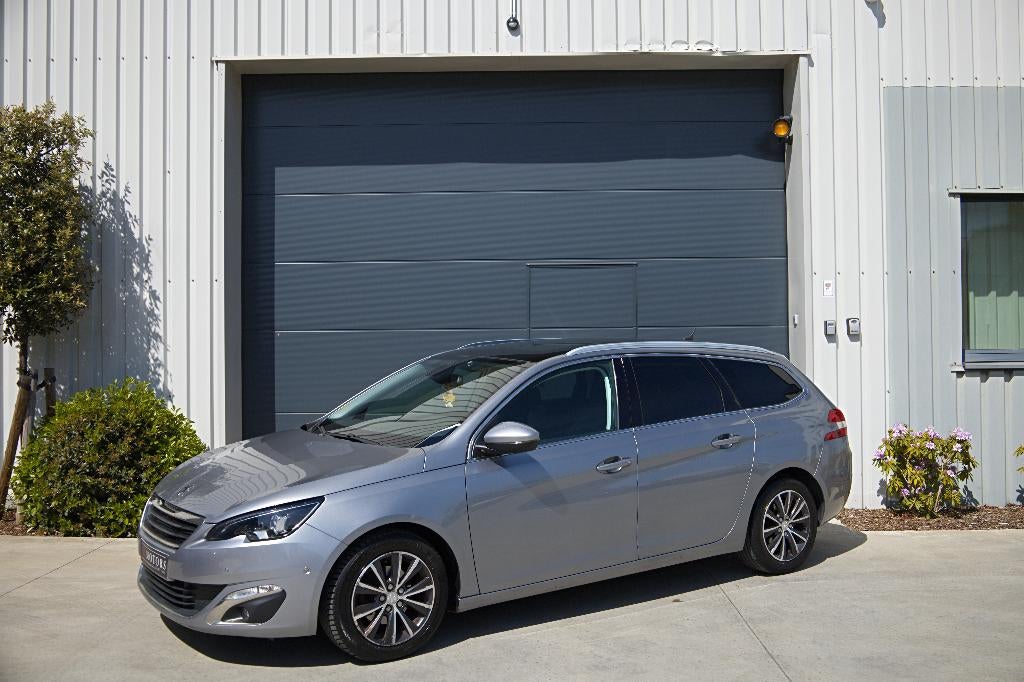 Peugeot 308 Automaat | Camera | Keyless | Topstaat, Testrit aan huis, Bedrijf, Diesel, 5 deurs