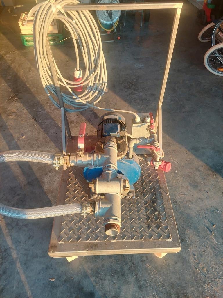 Waterpomp/Beregeningspomp, Enlèvement, Pompe d'irrigation